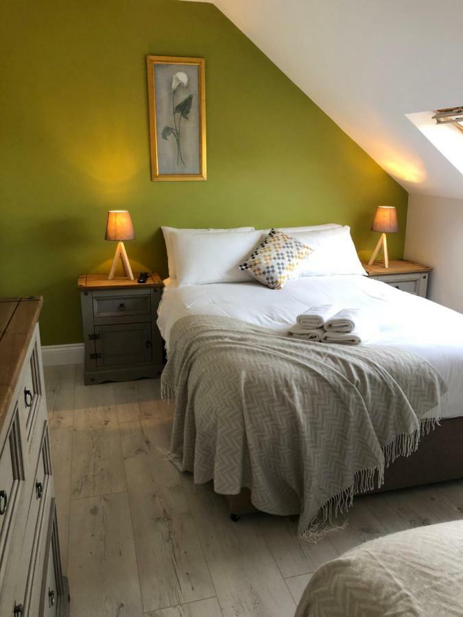 Amber Hill Bed and Breakfast Galway Exteriör bild