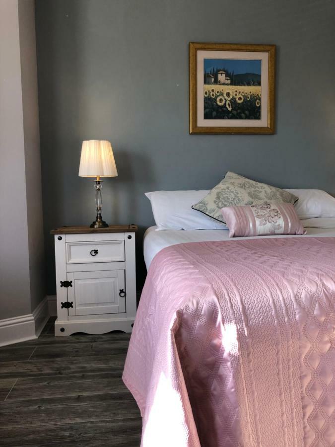 Amber Hill Bed and Breakfast Galway Exteriör bild